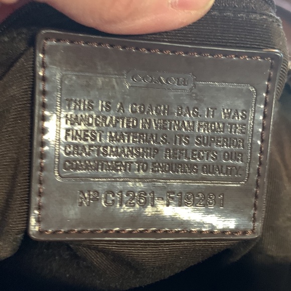 Great used Coach shoulder bag. Fantastic used shape - Picture 2 of 4